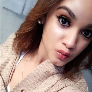 Meet your Posher, Lee